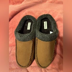 Men’s Dearfoam Slippers